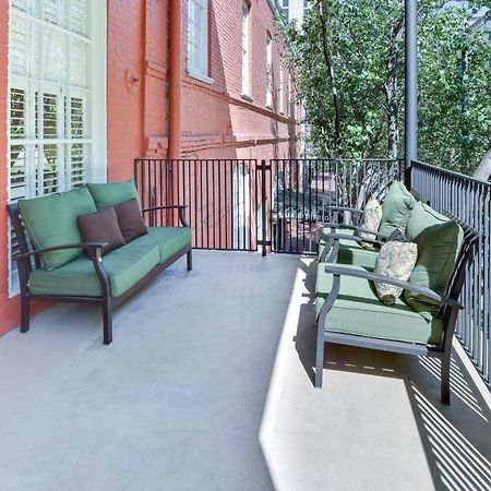 Plaza Suites Downtown New Orleans Exterior foto