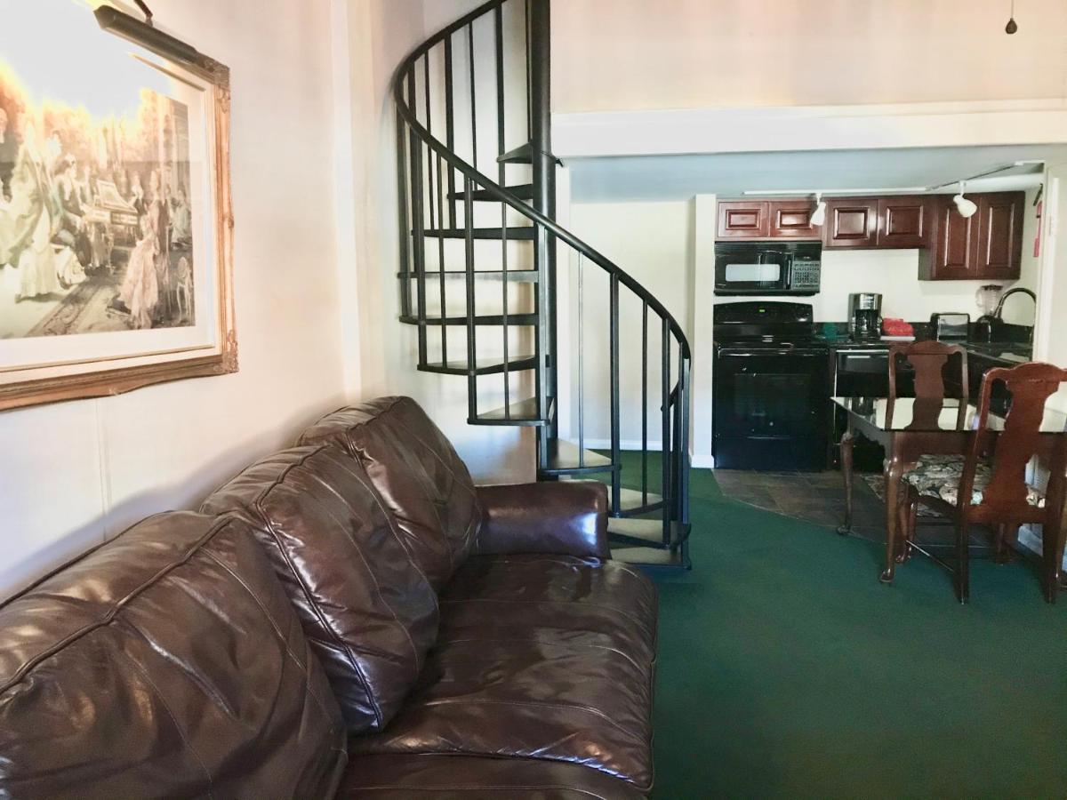 Plaza Suites Downtown New Orleans Exterior foto